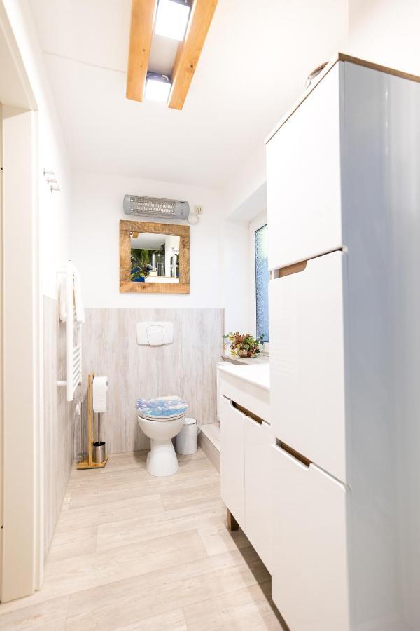 Ferienwohnung ZUM WOHLFÜHLEN Dresde Exterior foto